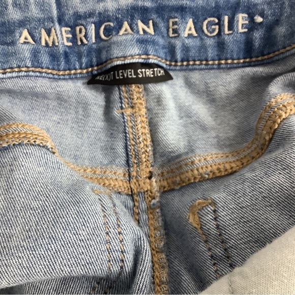 American Eagle Size 4 Short Super Hi Rise Jegging. Preowned - Picture 7 of 7